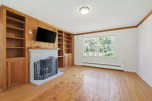 136 Lincoln St, Hudson, MA 01749 - Photo 12