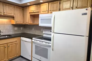 576 Washington St, Weymouth, MA 02188 - Photo 12