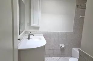 576 Washington St, Weymouth, MA 02188 - Photo 16
