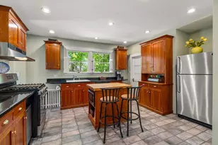 50 West Side Rd, Milton, MA 02186 - Photo 10