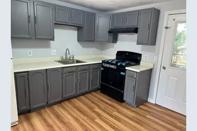 135 Charles Street #5, Lowell, MA 01852 - Photo 6