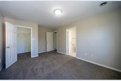 357 Boylston #3, Lowell, MA 01852 - Photo 20