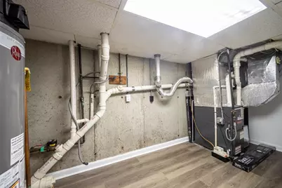 357 Boylston #3, Lowell, MA 01852 - Photo 30
