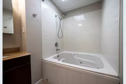 357 Boylston #3, Lowell, MA 01852 - Photo 24