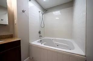 357 Boylston, Lowell, MA 01852 - Photo 24