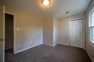 357 Boylston, Lowell, MA 01852 - Photo 16