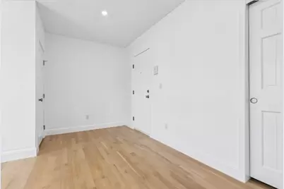 568 Main Street #8, Woburn, MA 01801 - Photo 2