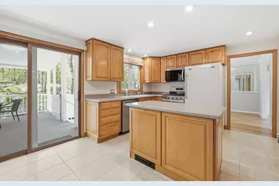 14 Lomas Dr, Framingham, MA 01701 - Photo 16