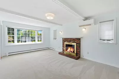 14 Lomas Dr, Framingham, MA 01701 - Photo 2