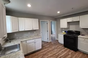 75 Livingston St, Lowell, MA 01852 - Photo 2