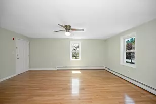 15 Lantern Ln, Dracut, MA 01826 - Photo 4