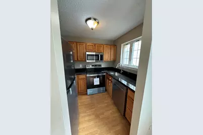 14 Nancy Rd #6, Easton, MA 02375 - Photo 4