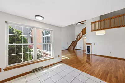 18 Castle Hill Rd #G, Agawam, MA 01001 - Photo 8