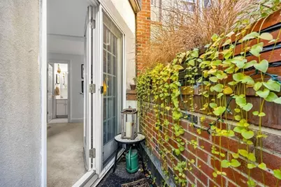 190 Endicott St #0, Boston, MA 02113 - Photo 16