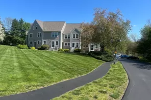 14 Hovey Pond Dr, Grafton, MA 01536 - Photo 2