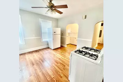 16-18 Seafoam #2, Winthrop, MA 02152 - Photo 2