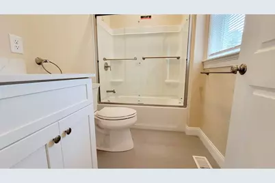 62 Waverly #2, Boston, MA 02135 - Photo 8