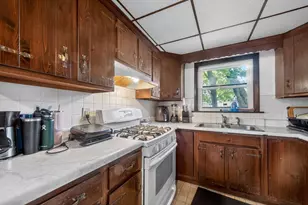 2 Mill St, Beverly, MA 01915 - Photo 10