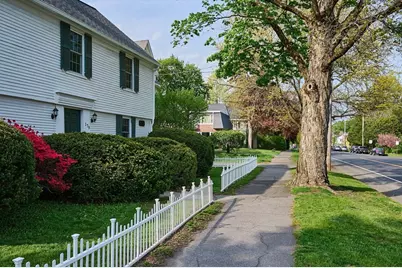 179 South St, Northampton, MA 01060 - Photo 2