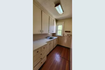 40 Endicott Street #40, Lowell, MA 01854 - Photo 6