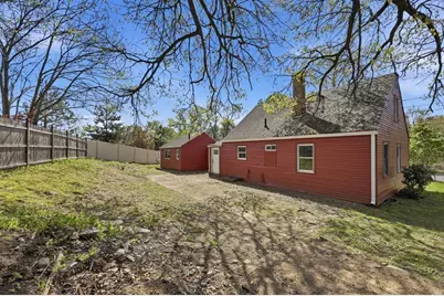 118 Surrey Road, Springfield, MA 01118 - Photo 28