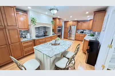 83 Ash St, Spencer, MA 01562 - Photo 6