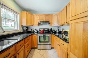 18 Sunset Rd, Ashland, MA 01721 - Photo 4