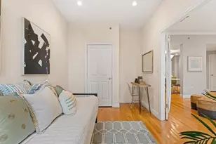 4 Charlesgate E, Boston, MA 02215 - Photo 18