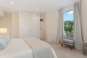 4 Charlesgate E, Boston, MA 02215 - Photo 16