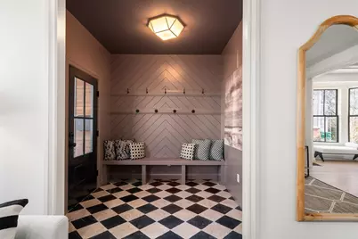 18 Clinton Street #Front, Cambridge, MA 02139 - Photo 2