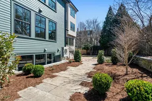 18 Clinton St, Cambridge, MA 02139 - Photo 28