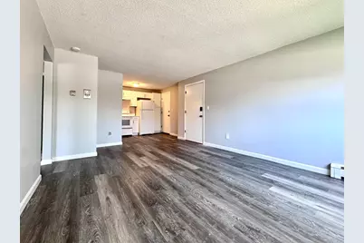 128 North St #10, Newton, MA 02460 - Photo 4