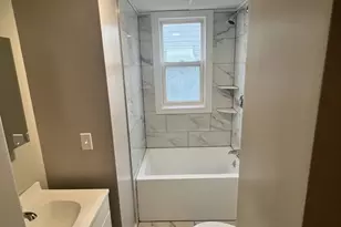 16 Morton Ct, New Bedford, MA 02744 - Photo 2