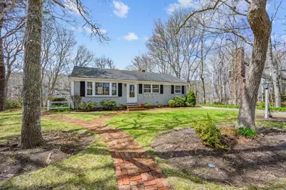 21 Uncatena Rd, Mashpee, MA 02649 - Photo 2