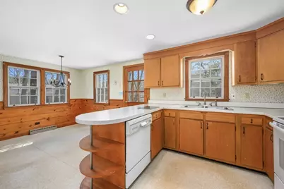 21 Uncatena Rd, Mashpee, MA 02649 - Photo 10