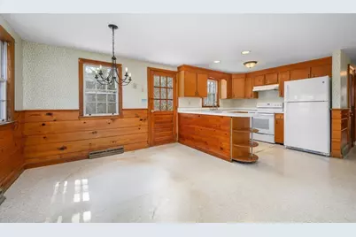 21 Uncatena Rd, Mashpee, MA 02649 - Photo 12