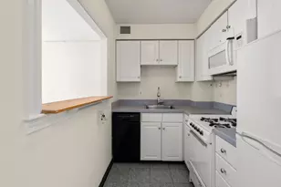 21 Bowdoin, Boston, MA 02114 - Photo 8