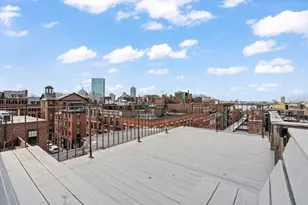 37 Revere St, Boston, MA 02114 - Photo 24
