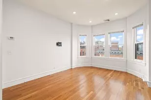 37 Revere St, Boston, MA 02114 - Photo 2