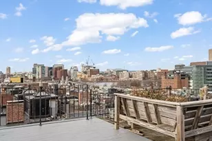 37 Revere St, Boston, MA 02114 - Photo 22