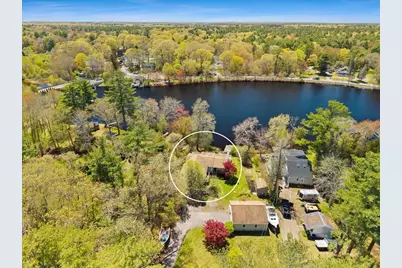 74 Lakeview Ave, Taunton, MA 02780 - Photo 38