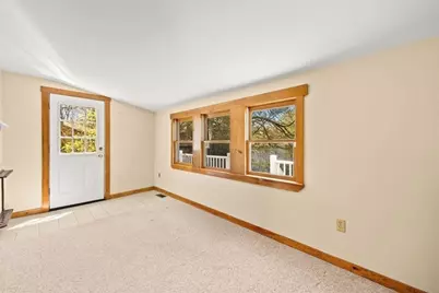 74 Lakeview Ave, Taunton, MA 02780 - Photo 20
