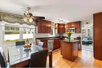76 Mary Ann Way, North Attleboro, MA 02760 - Photo 4