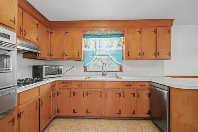 14 Kazimer Dr, Billerica, MA 01821 - Photo 10