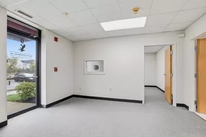 65 Parker St #9, Newburyport, MA 01950 - Photo 10