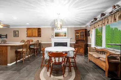 11 Riverside Dr, Webster, MA 01570 - Photo 6