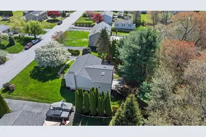 11 Riverside Dr, Webster, MA 01570 - Photo 36