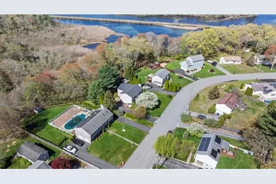 11 Riverside Dr, Webster, MA 01570 - Photo 40