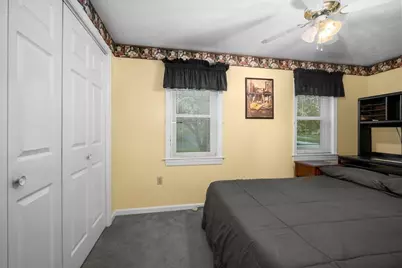 11 Riverside Dr, Webster, MA 01570 - Photo 20