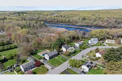 11 Riverside Dr, Webster, MA 01570 - Photo 38